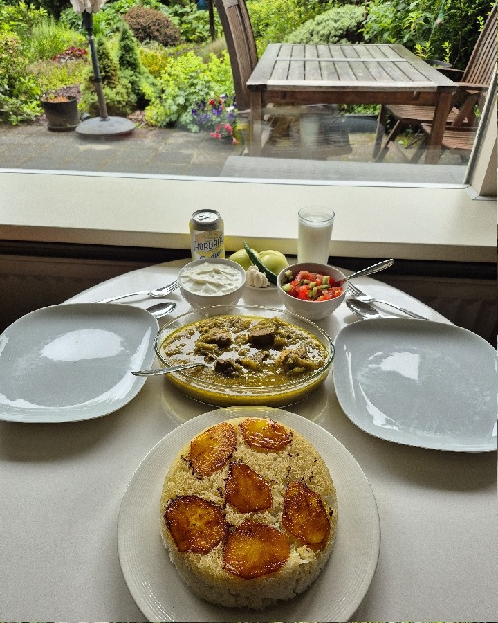 عکس خورش ریواس