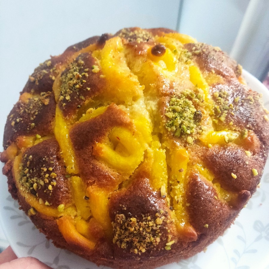 عکس پای کرمدار  زعفرانی 