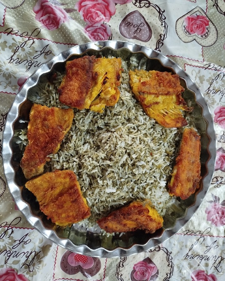 عکس شوید پلو با ماهی قزل الا