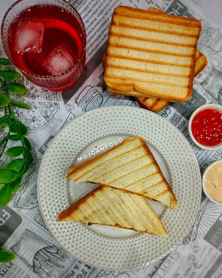 عکس اسنک گوشت و قارچ