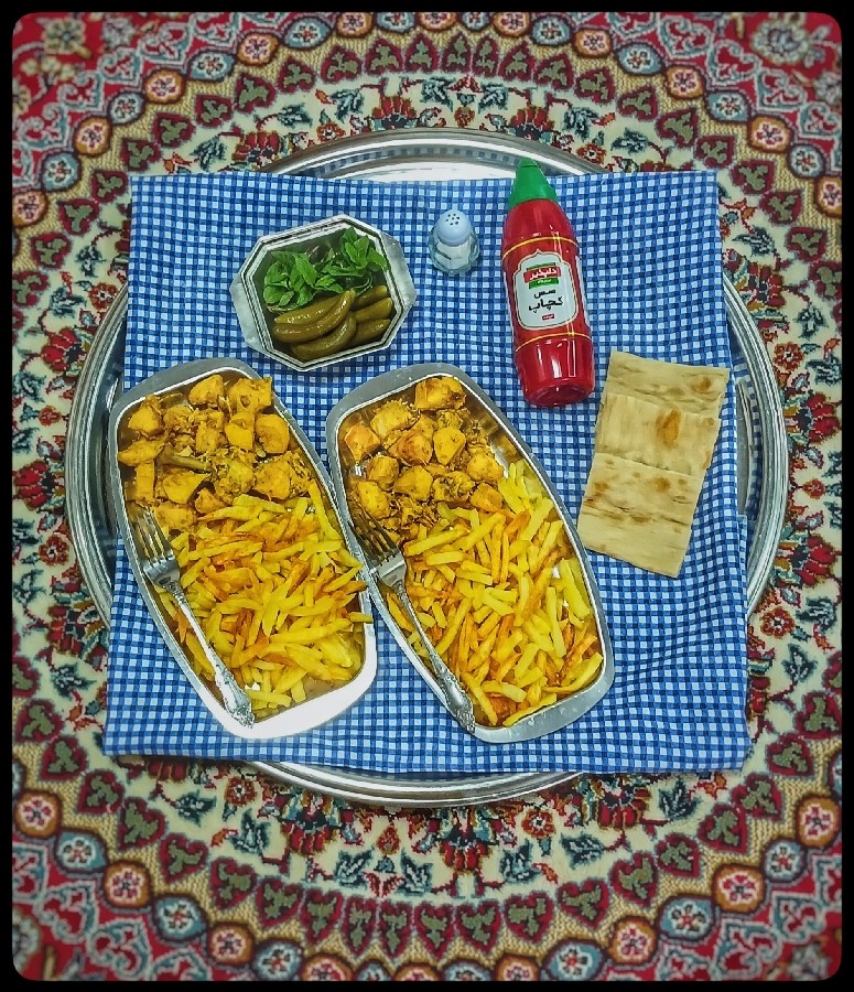 عکس قاورمه مرغ