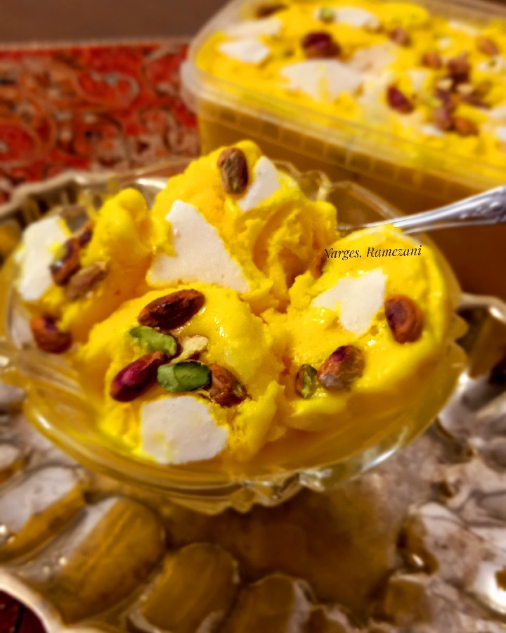 عکس #اللهم عجل لولیک الفرج 
الهی آمین 