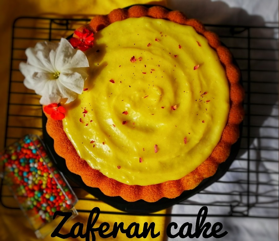 عکس کیک زعفران گلاب