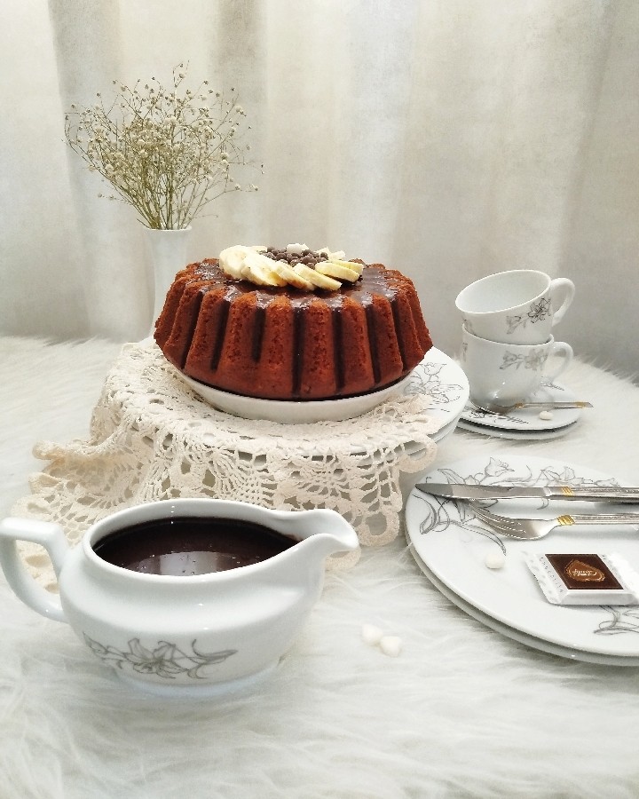 عکس کیک شکلاتی موزی