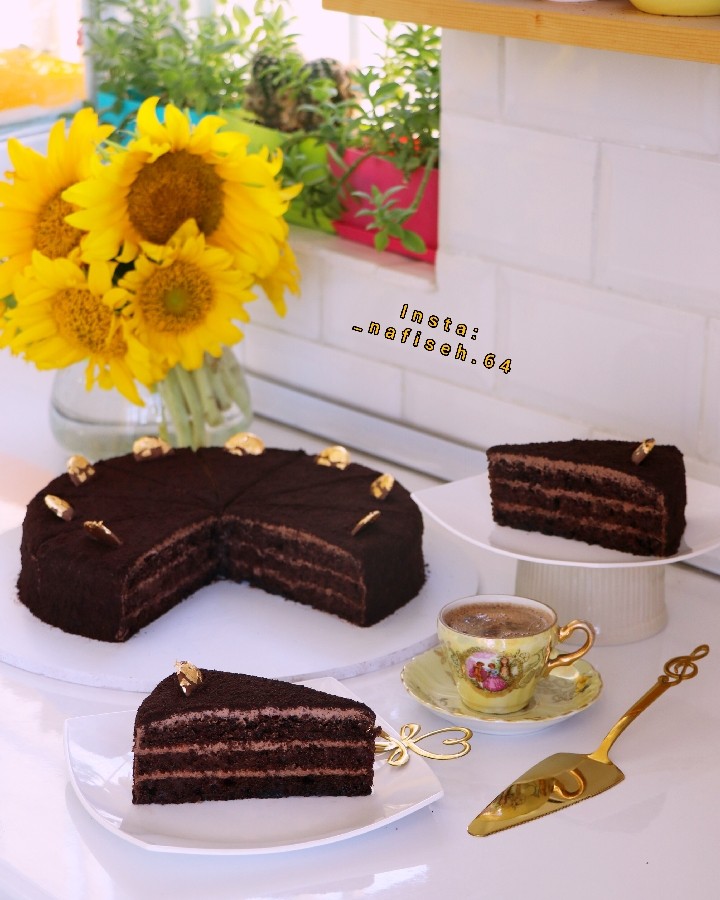 عکس کیک کلاسیک کافه ای