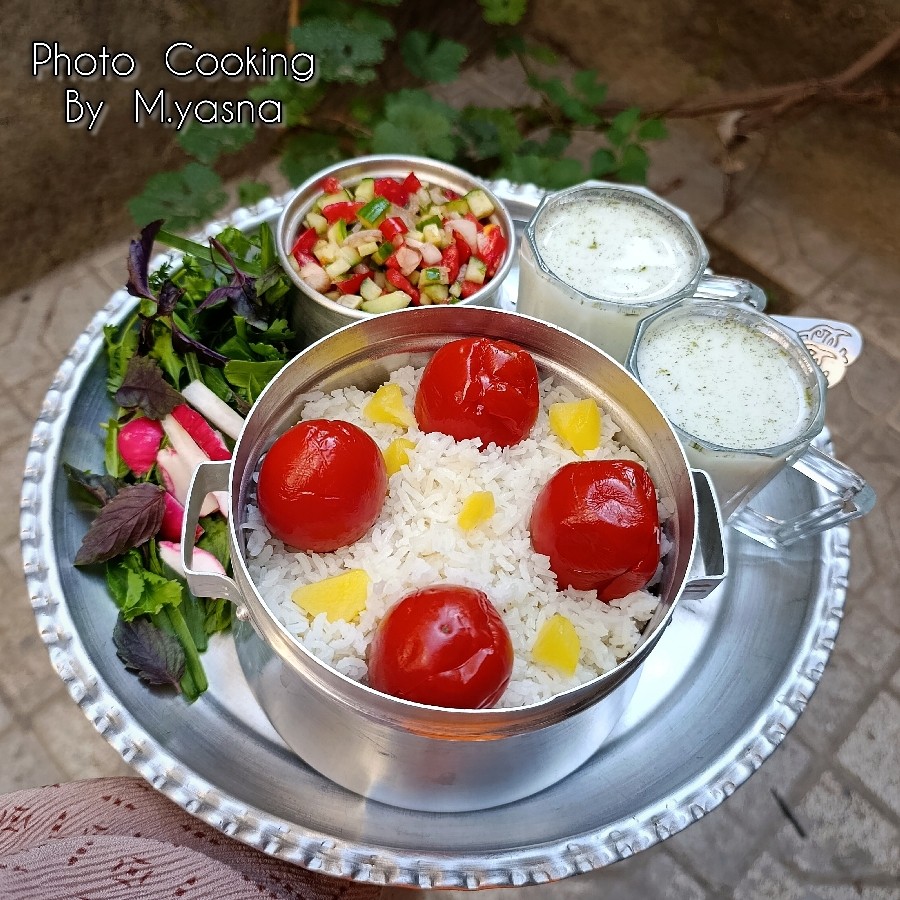 عکس دمی گوجه فرنگی