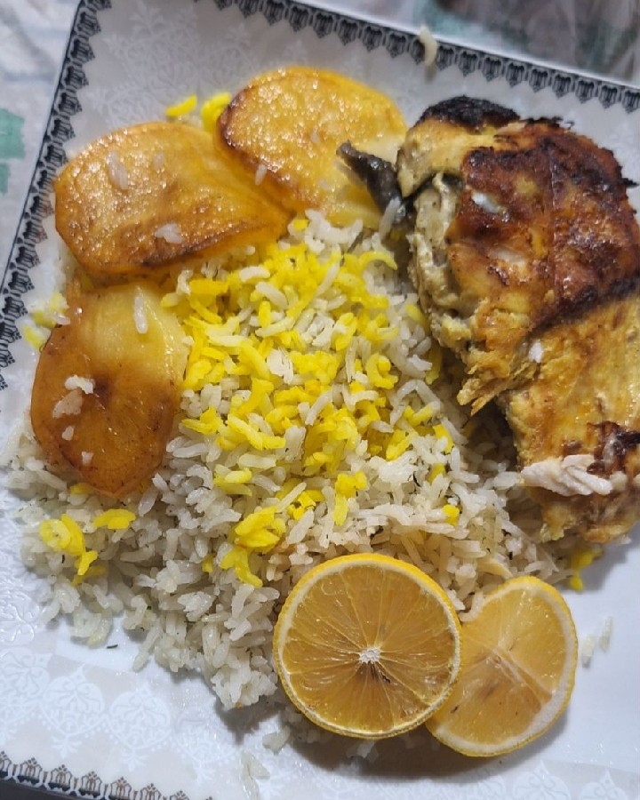 عکس سبزی پلو با ماهی 
