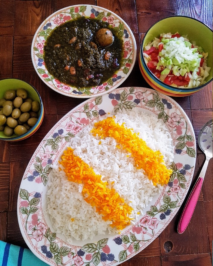 عکس خورش قورمه سبزی 