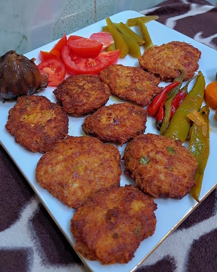 عکس کتلت قارچ و دلمه