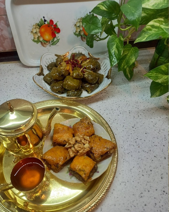 عکس #دلمه برگ مو وخاگینه هویج ???