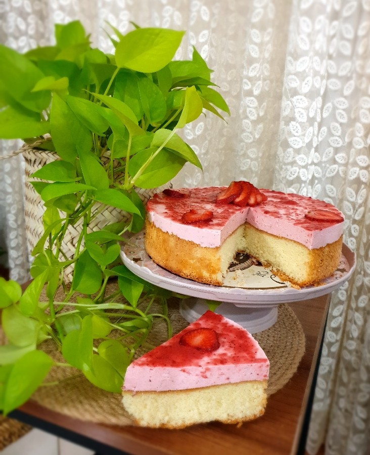عکس چیز کیک توت فرنگی