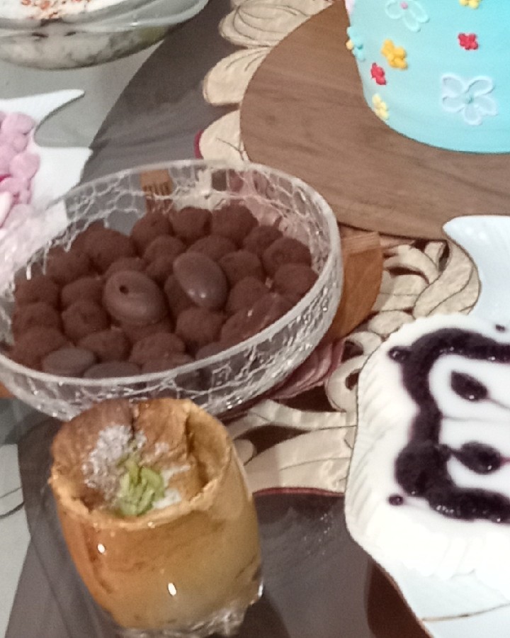 عکس ترافل شکلاتی