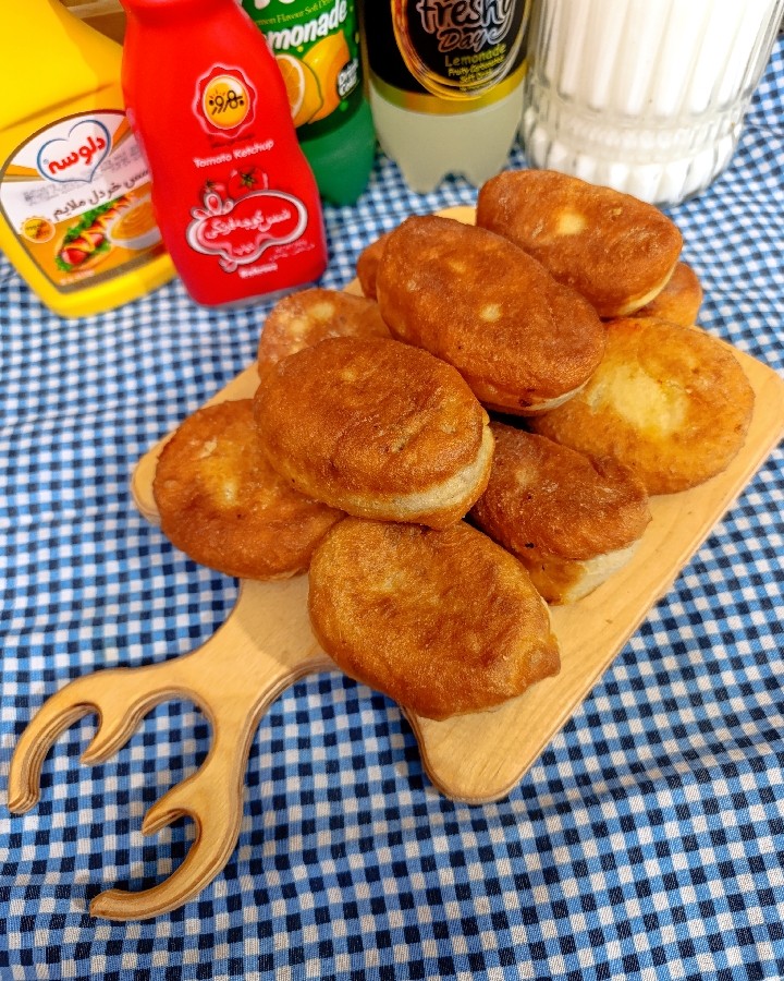 عکس پیراشکی گوشت و قارچ