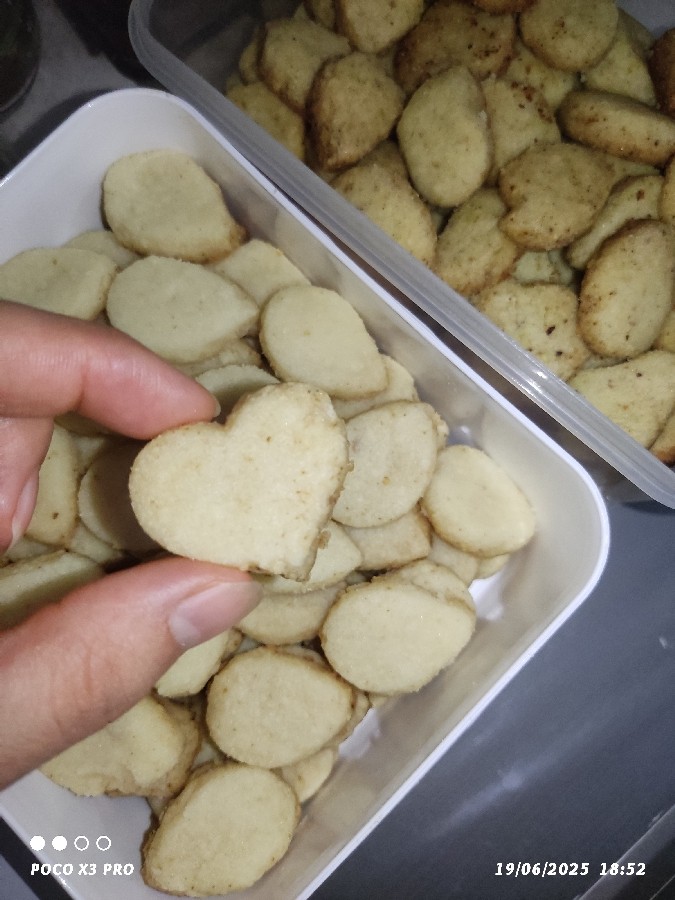 عکس شیرینی بادومی و پسته ایی
