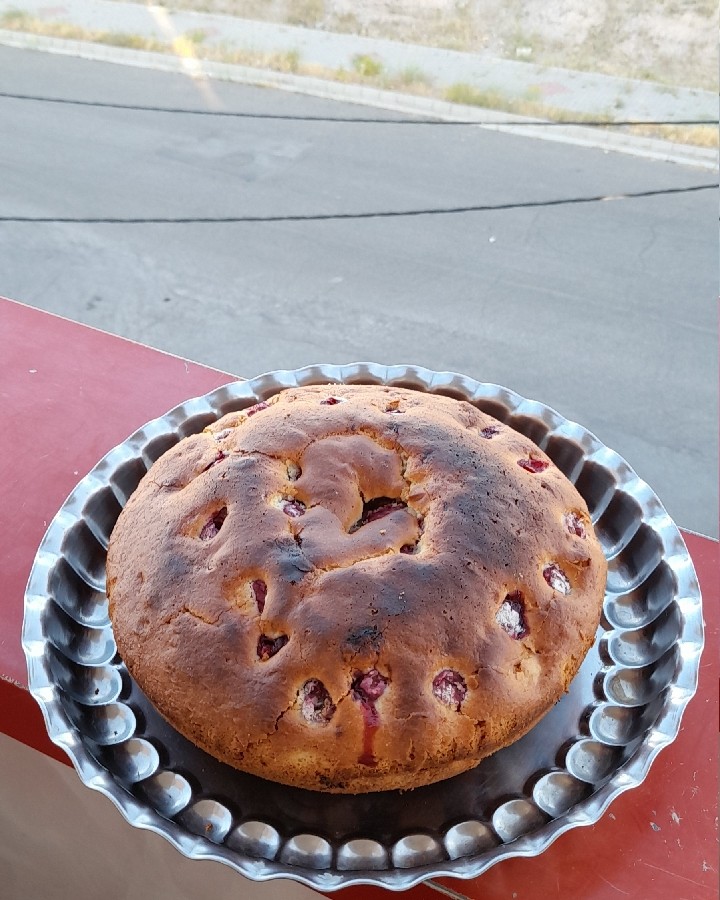 عکس کیک آلبالویی
