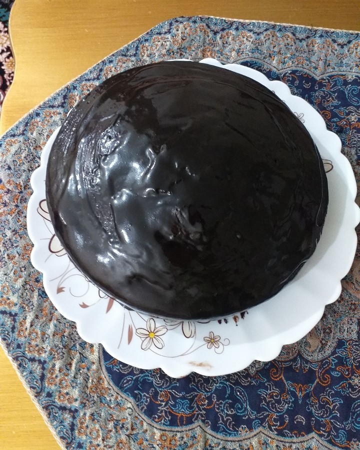 عکس کیک کاکائویی با روکش گاناش