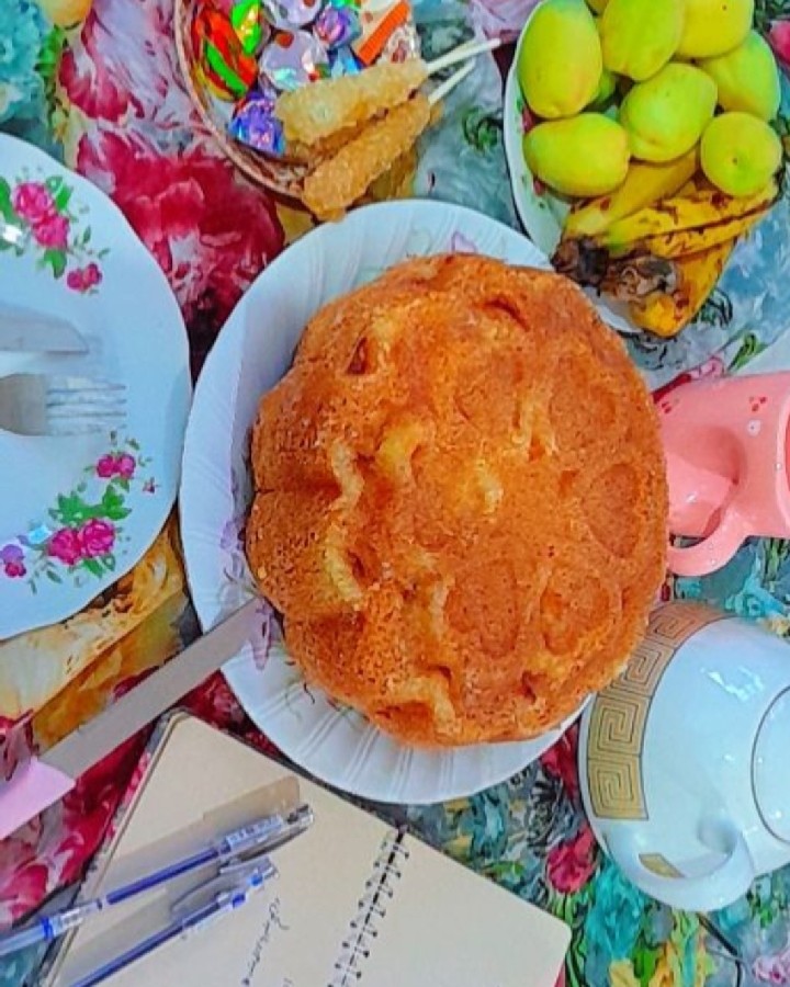 عکس کیک موز باطعم هل ،گلاب،