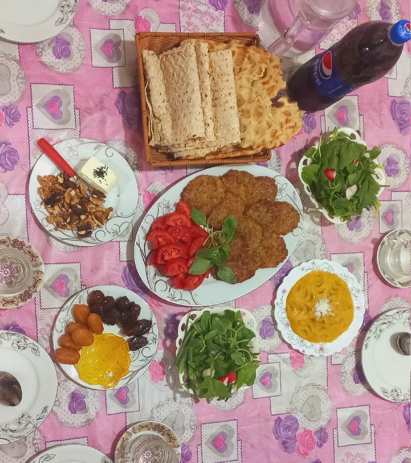 عکس سفره افطار 