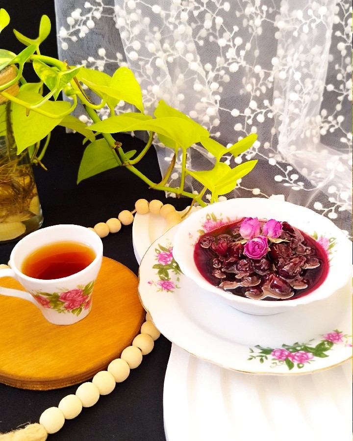 عکس مربای آلبالو