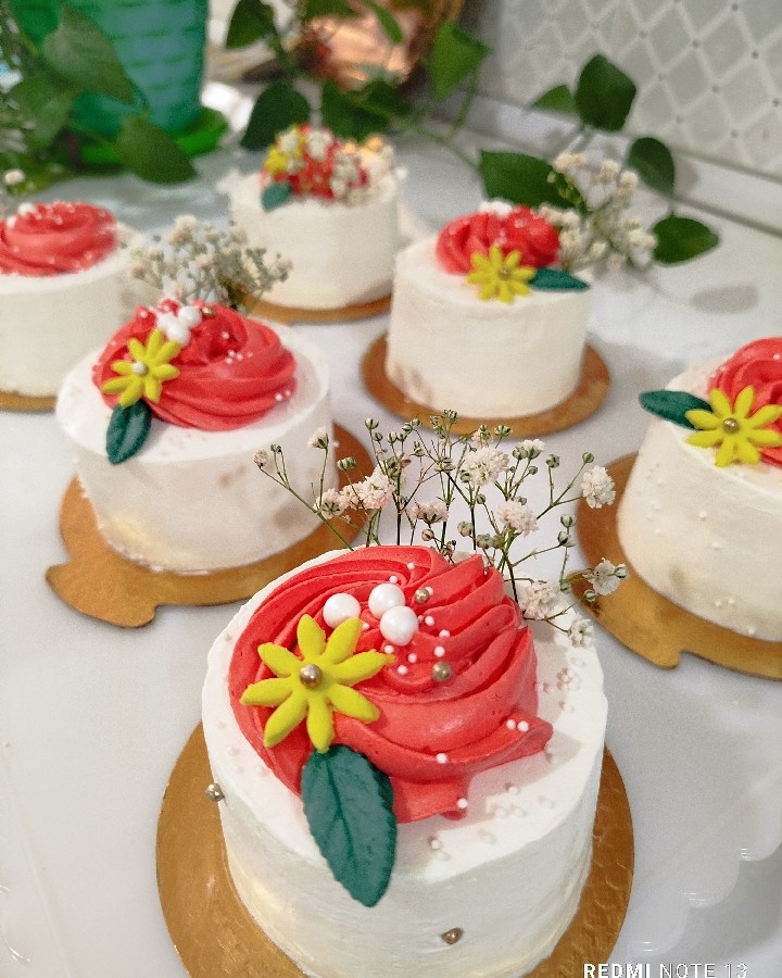 عکس مینی کیک‌های خواستگاری 