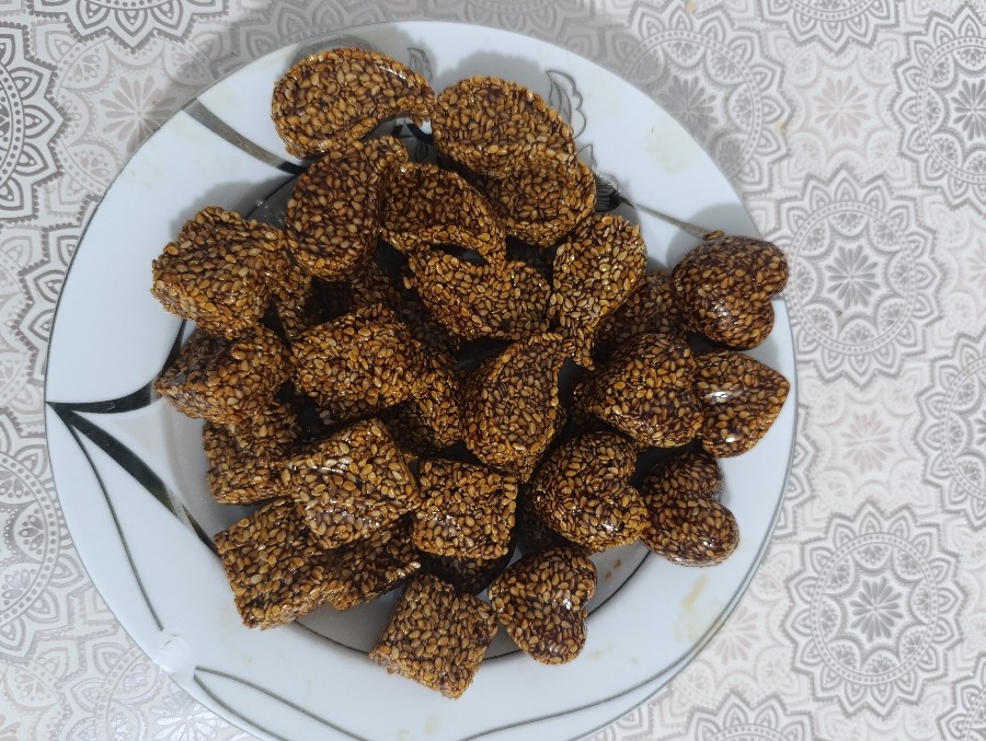 عکس سوهان کنجدی