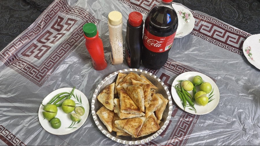 عکس سمبوسه پیتزا