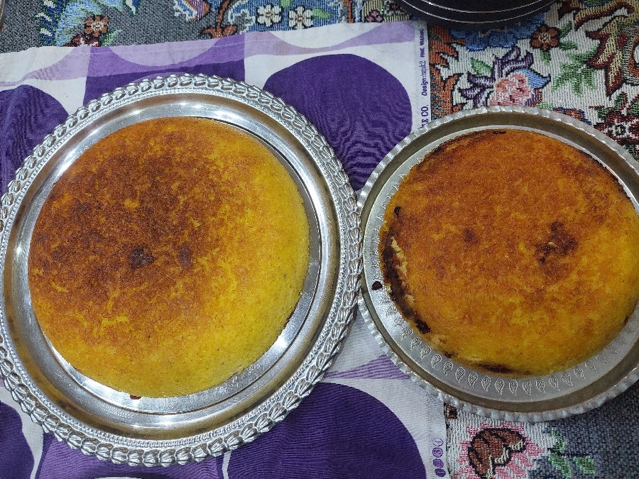 سلام خانوما امروز واسه نهارته چین مرغ وبادمجون گذاشتم.
درپناه امن الهی شادباشید.