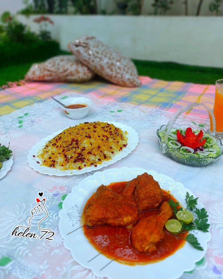 عکس زرشک پلو با مرغ مجلسی