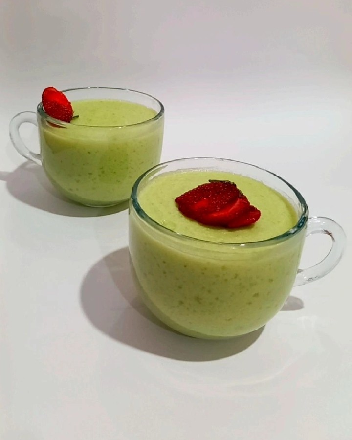 عکس دسر طالبی با بستنی