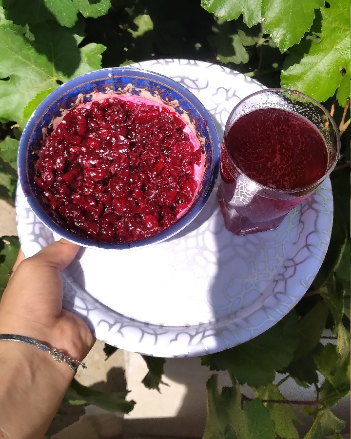 عکس مربا و شربت آلبالو 