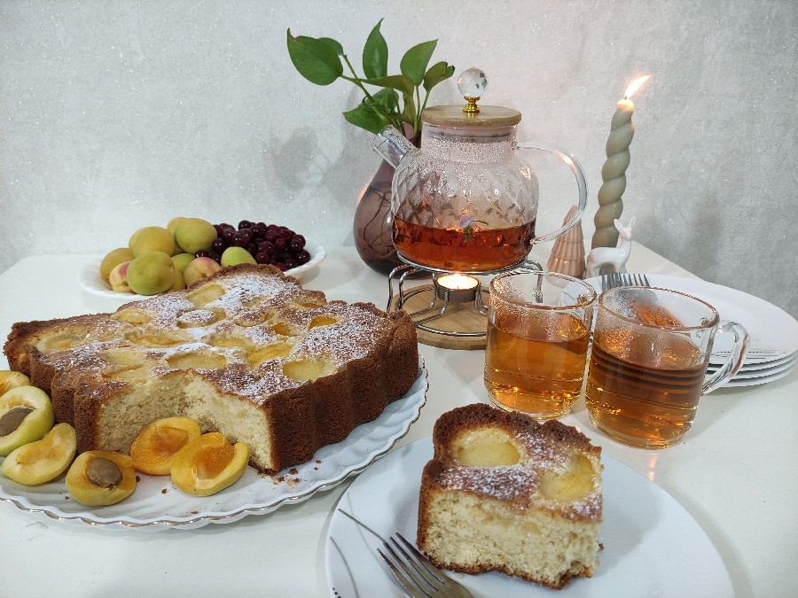 عکس کیک زردآلو