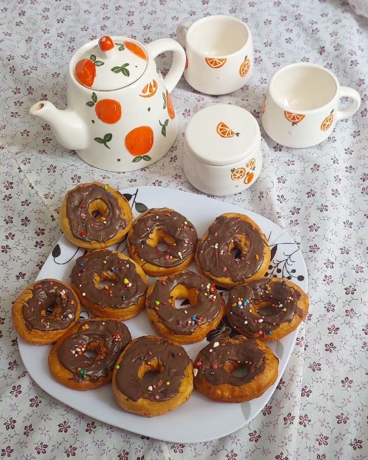 عکس دونات شکلاتی 
