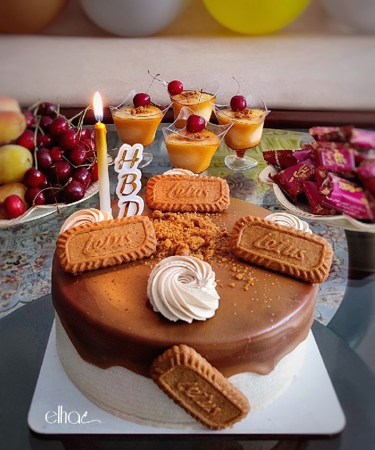 عکس کیک لوتوس