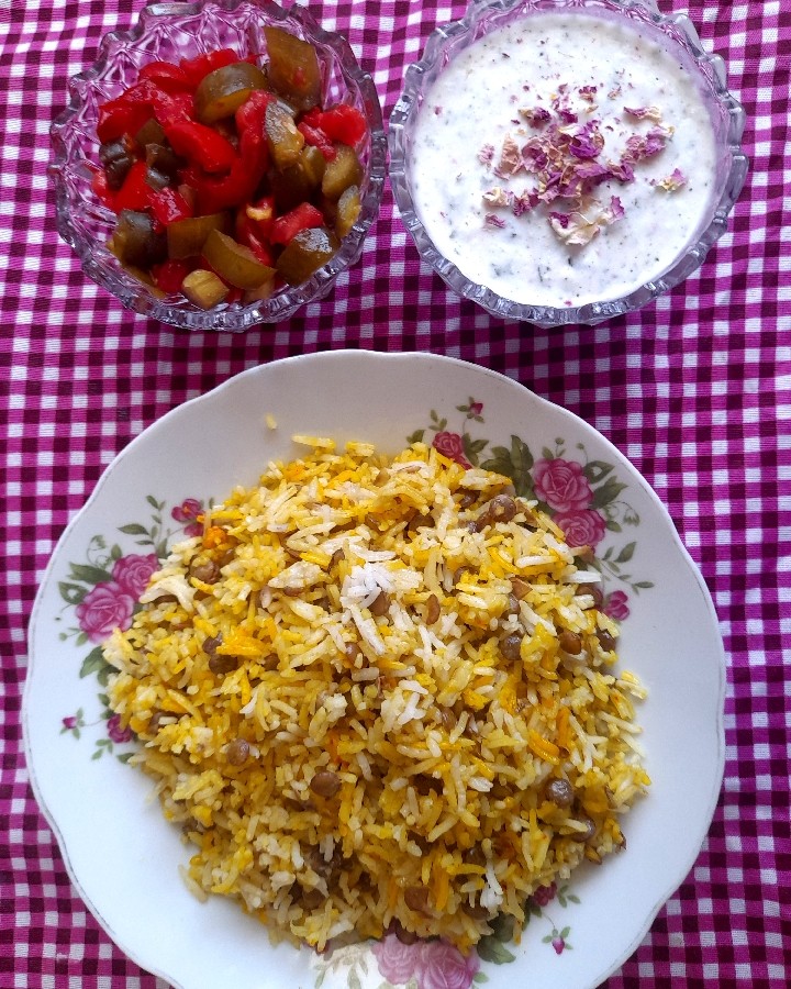 عکس عدس پلو بدون گوشت