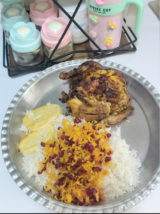 عکس مرغ شکم پر