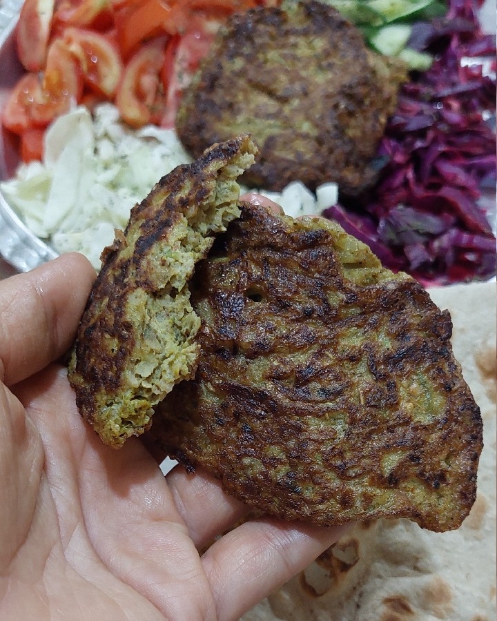 عکس کوکوی بامیه سبز