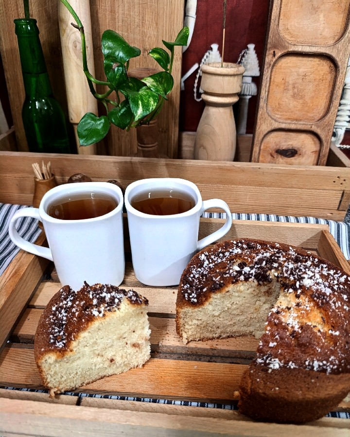 عکس کیک شیر عسل نارگیل