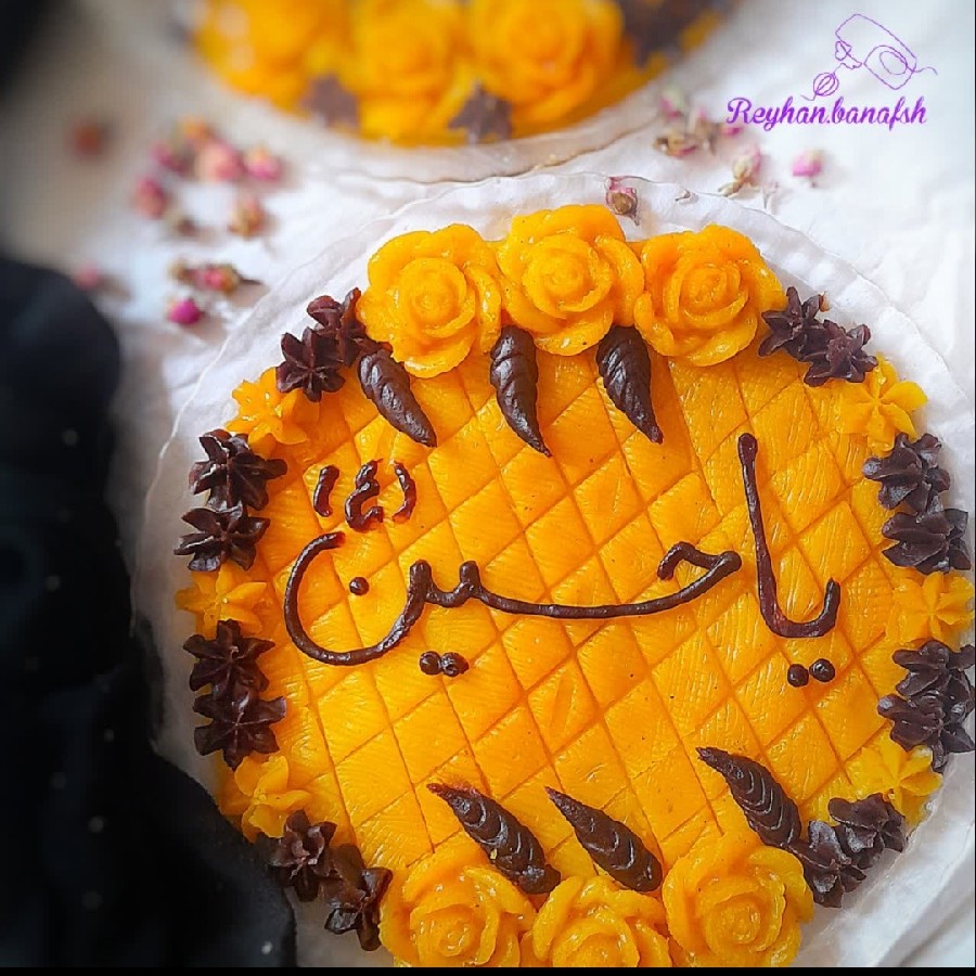 عکس حلوا سنتی زعفرانی