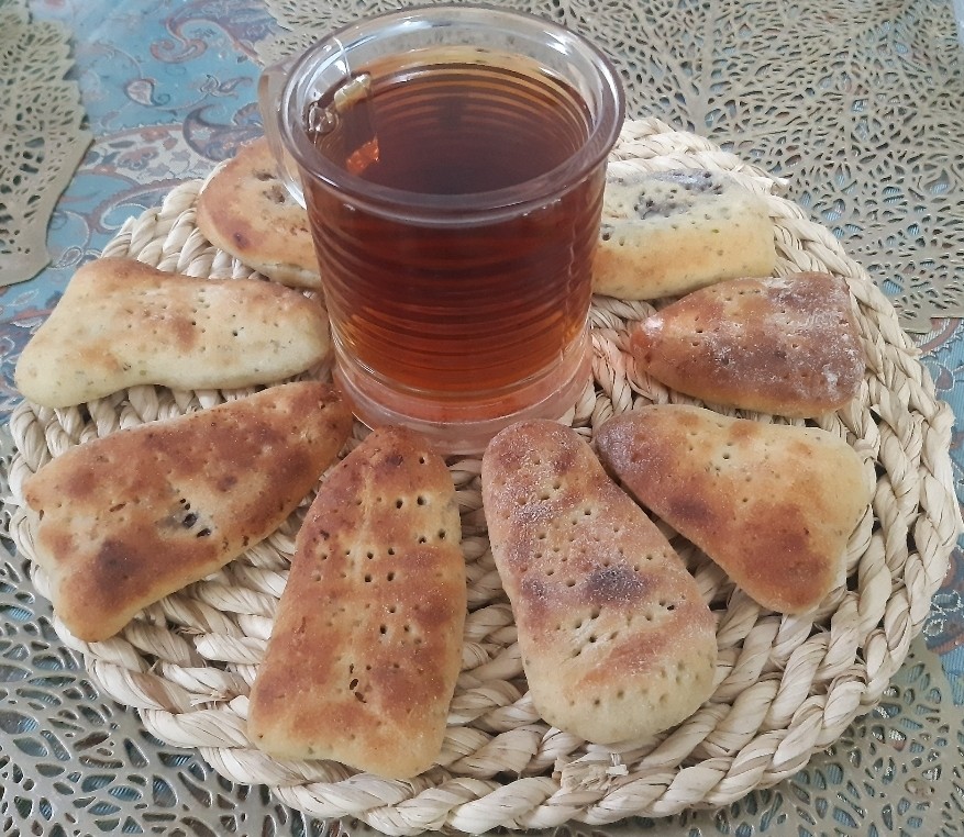 عکس کلوچه سیستانی (زابلی)
ساده وخوشمزه
تجربه اولین بار .
