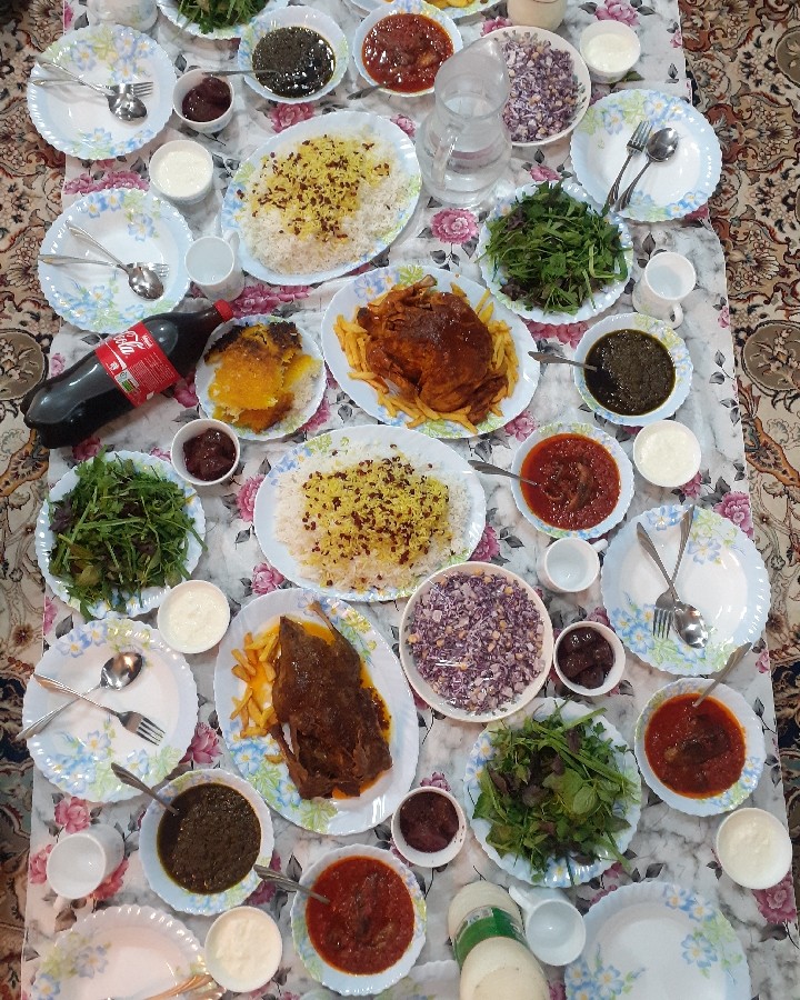 عکس سفره ناهارمازندرانی 