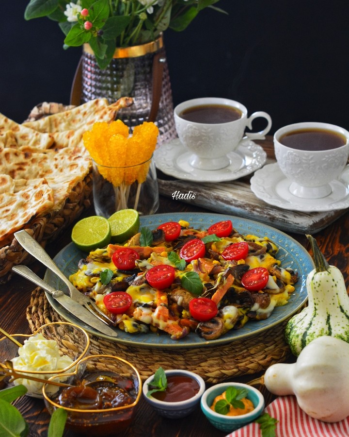 عکس املت سیب زمینی و ذرت