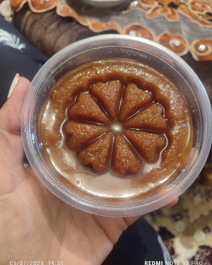 عکس حلوای شیره انگور