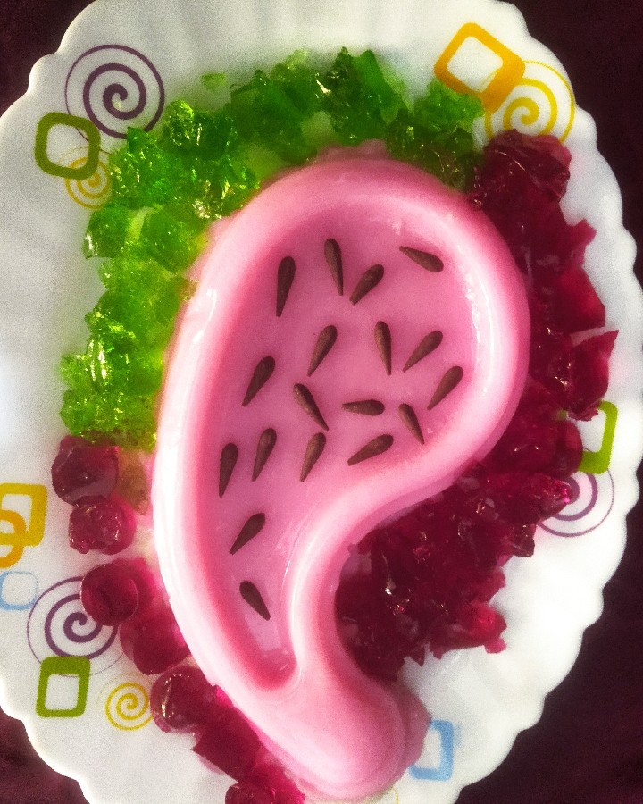 عکس ژله هندوانه و شیر 