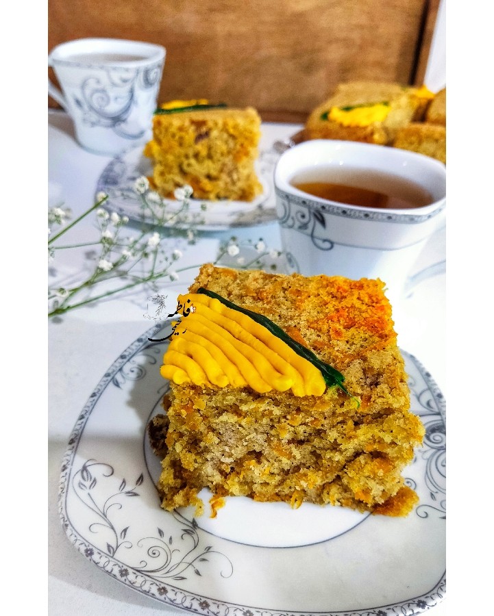 عکس کیک هویج و گردو 