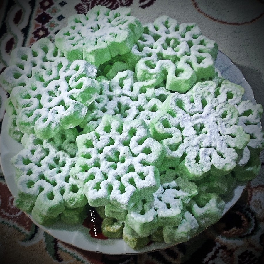 عکس شیرینی پنجره ای 