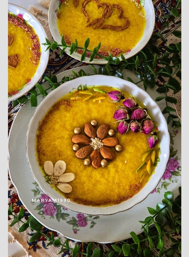 عکس شله زرد نذری