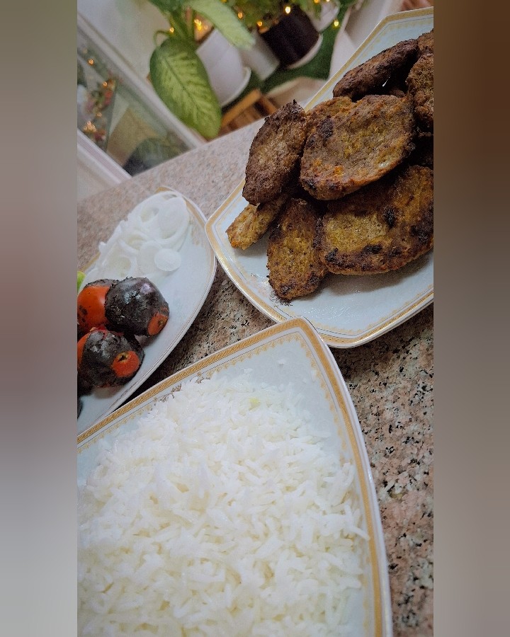 عکس کبـاب تابـه ای
ناهاراتون نوش جونتون باشه دوستای گلم
