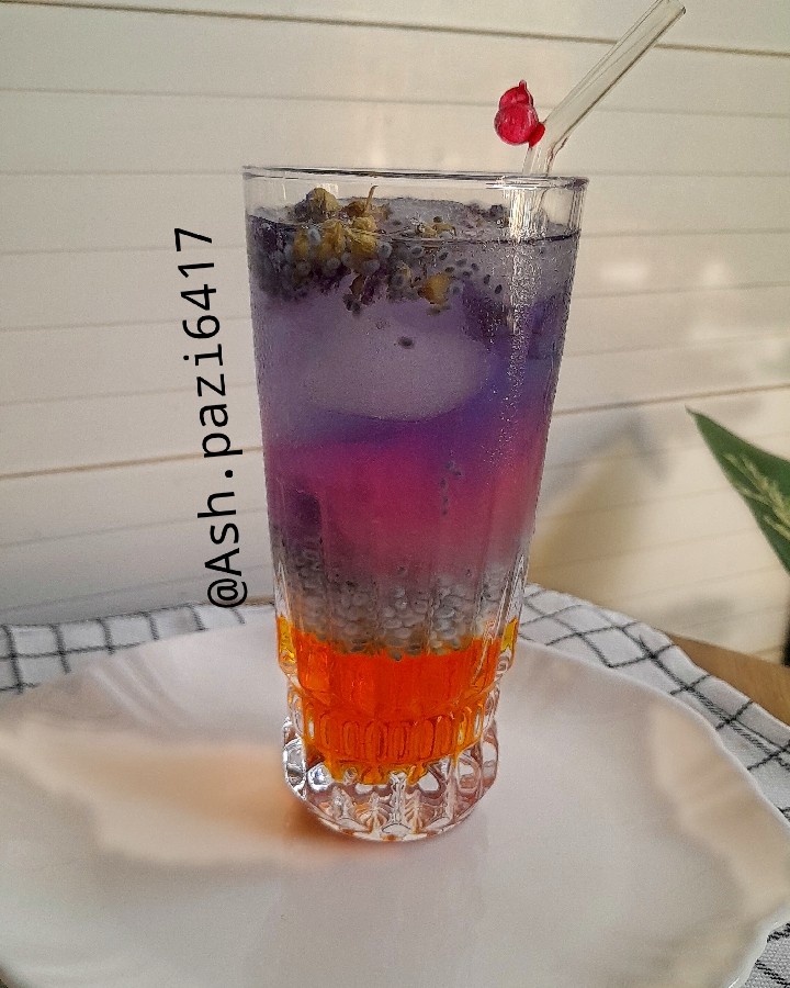 عکس شربت زعفران و گل پنیرک