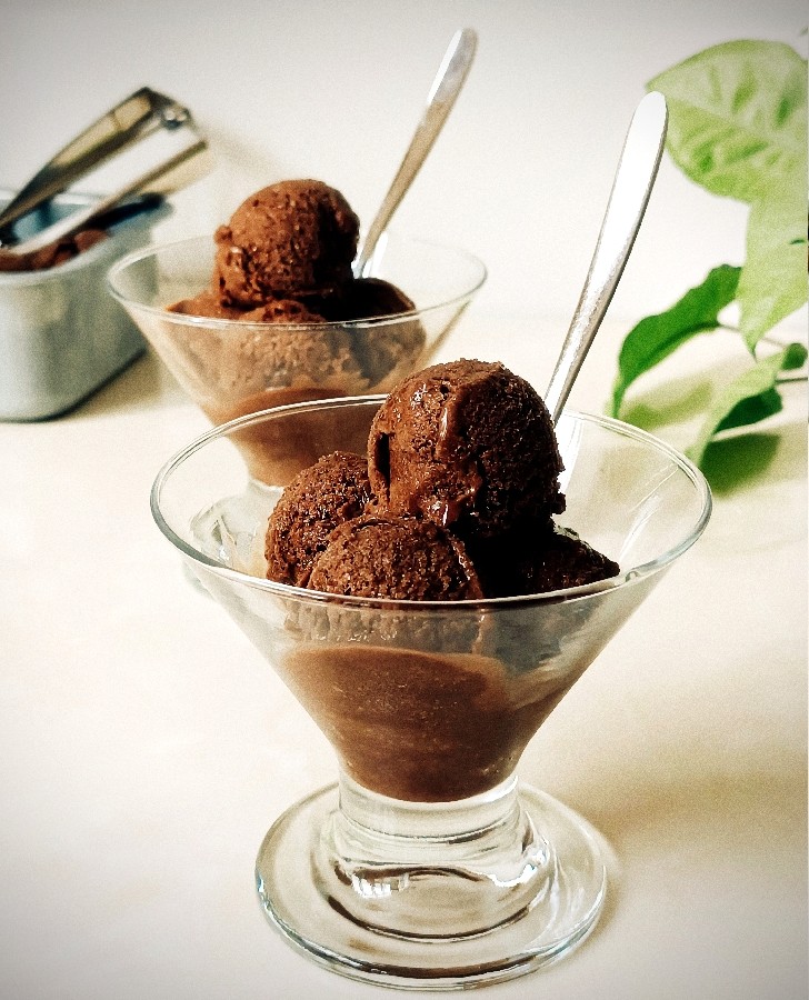 عکس بستنی شکلاتی