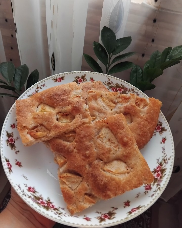 عکس نان فوکاچا سیب